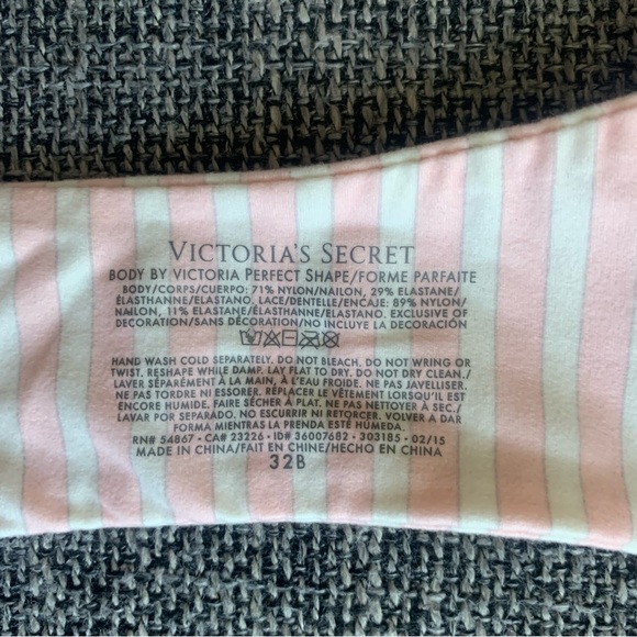 Victoria Secret Bra - Picture 3 of 3